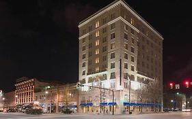 Hampton Inn & Suites Montgomery-Downtown